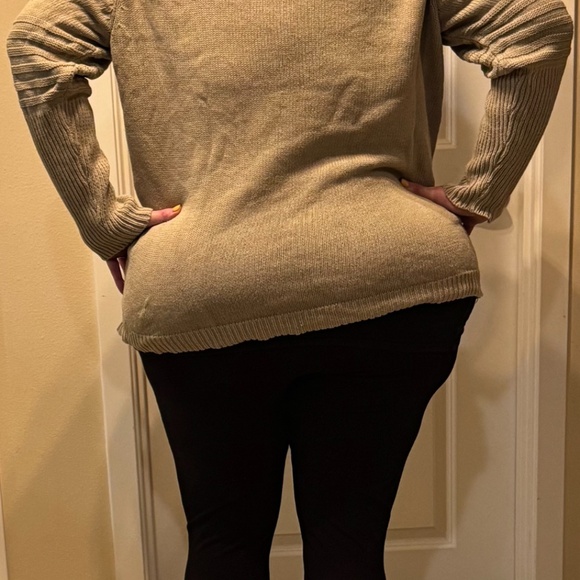 Star Wars Rebel Alliance Cold-Shoulder Sweater Size 3 (Plus) 🛰️ - Picture 10 of 10